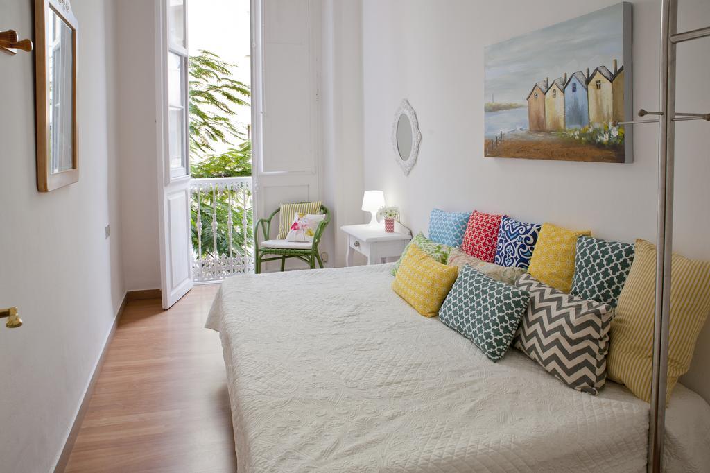 Pension Casablanca B&B Tenerife Santa Cruz de Tenerife Exterior photo